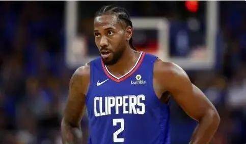 开云-久违的无双模式！小卡赛季最佳一战令077噩梦重现