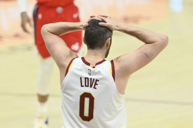 拉夫巨额合同让骑士发难 两瓶毒药必须选一瓶？